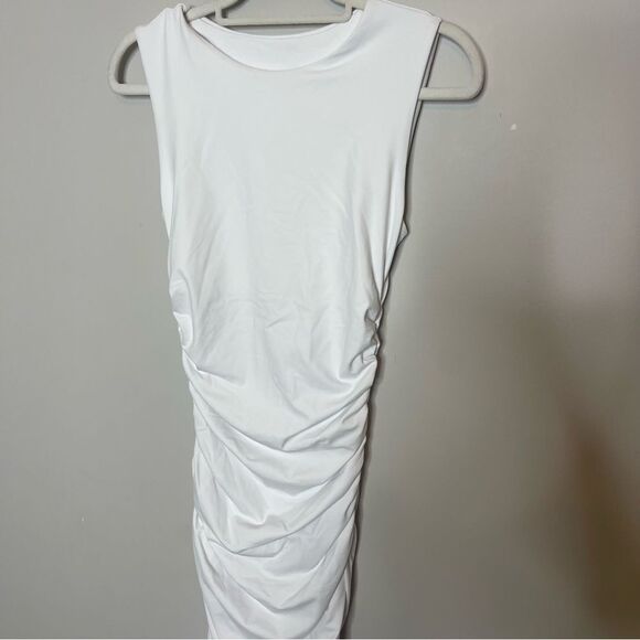 NWT side gathered dress - Susana Monaco in White size Small - Picture 6 of 8